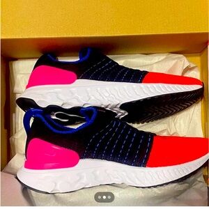 Womens Nike React Phantom FK 2 Running Shoes Size 6 NEW